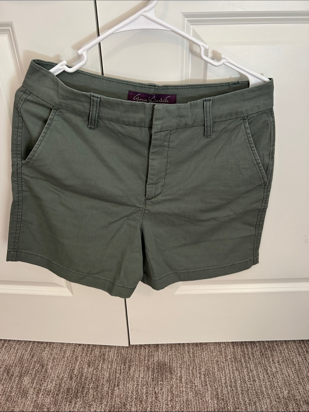 Gloria Vanderbilt Olive Utility Chino Shorts